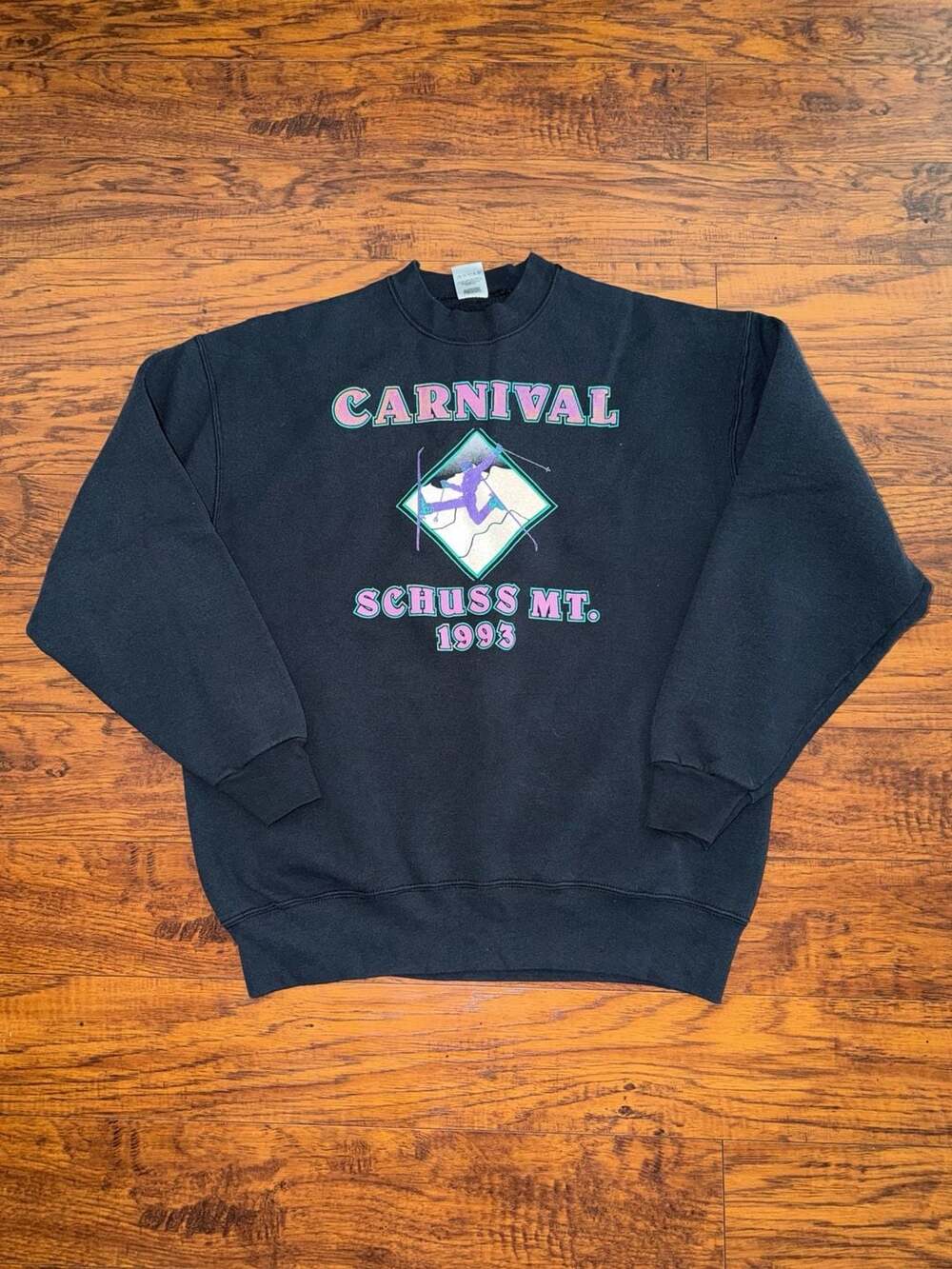 Vintage 1993 Fruit of the Loom Schuss Mt. Carnival Ski Sweatshirt Size XL